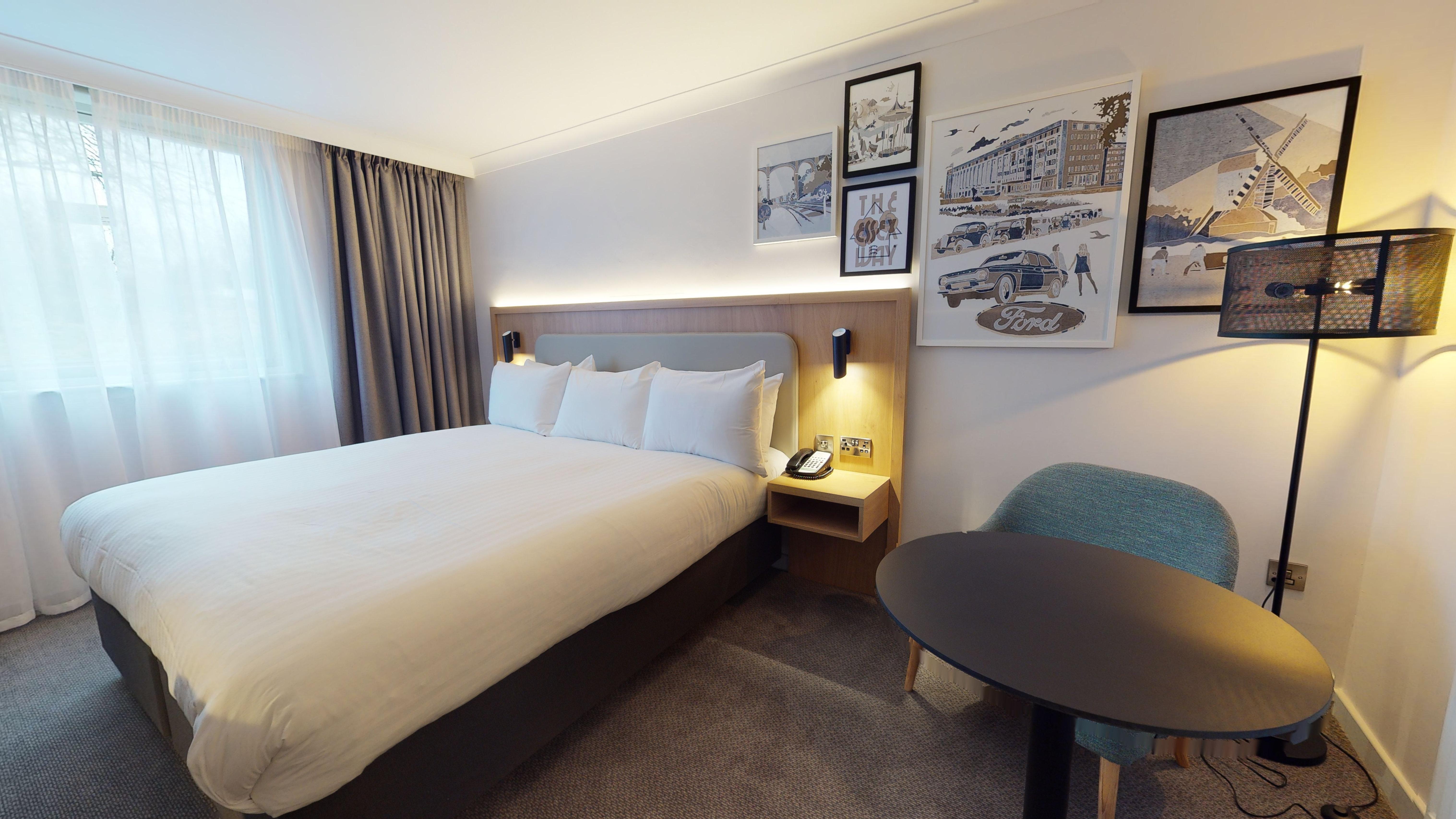 Holiday Inn Brentwood By Ihg Εξωτερικό φωτογραφία