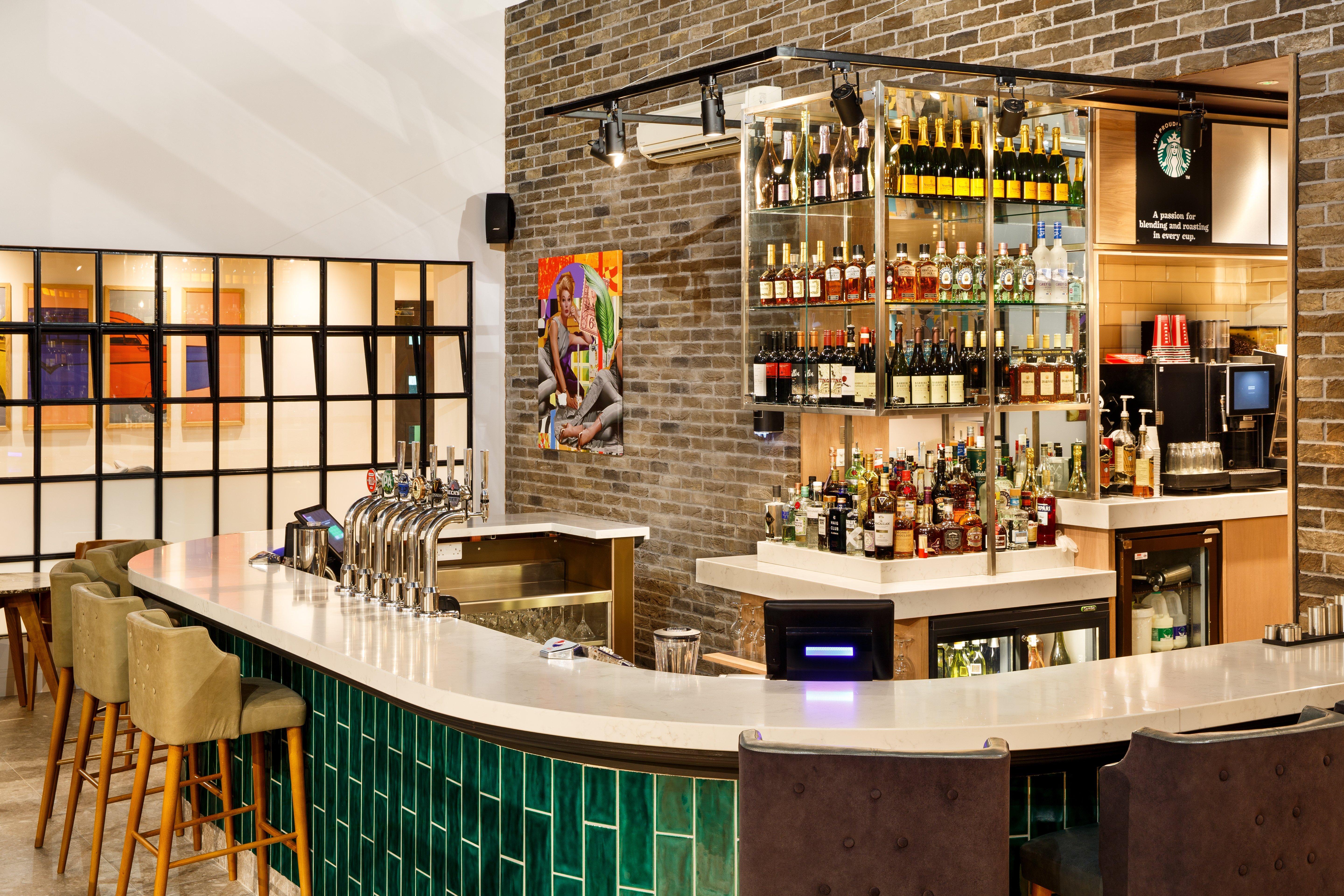 Holiday Inn Brentwood By Ihg Εξωτερικό φωτογραφία