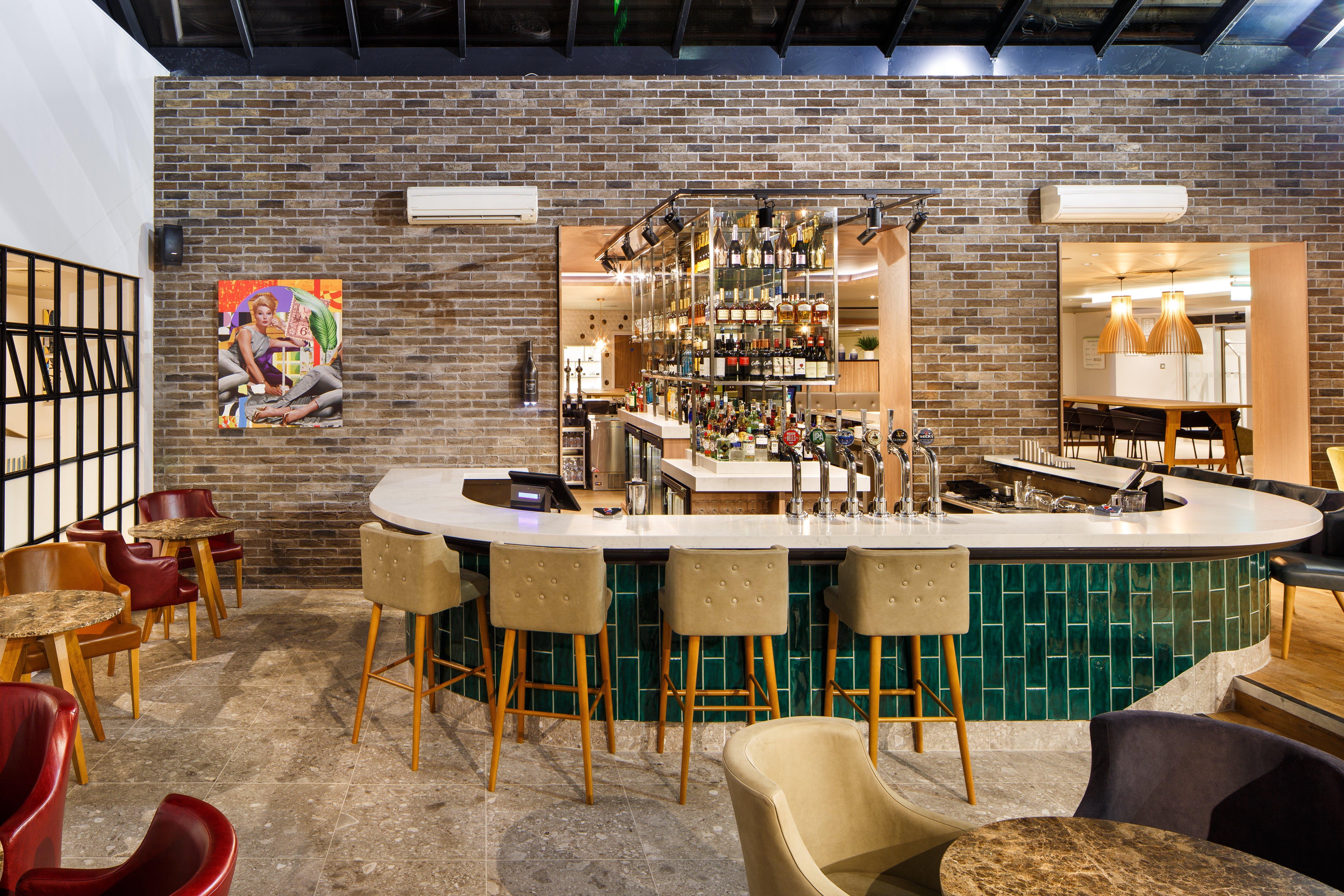Holiday Inn Brentwood By Ihg Εξωτερικό φωτογραφία