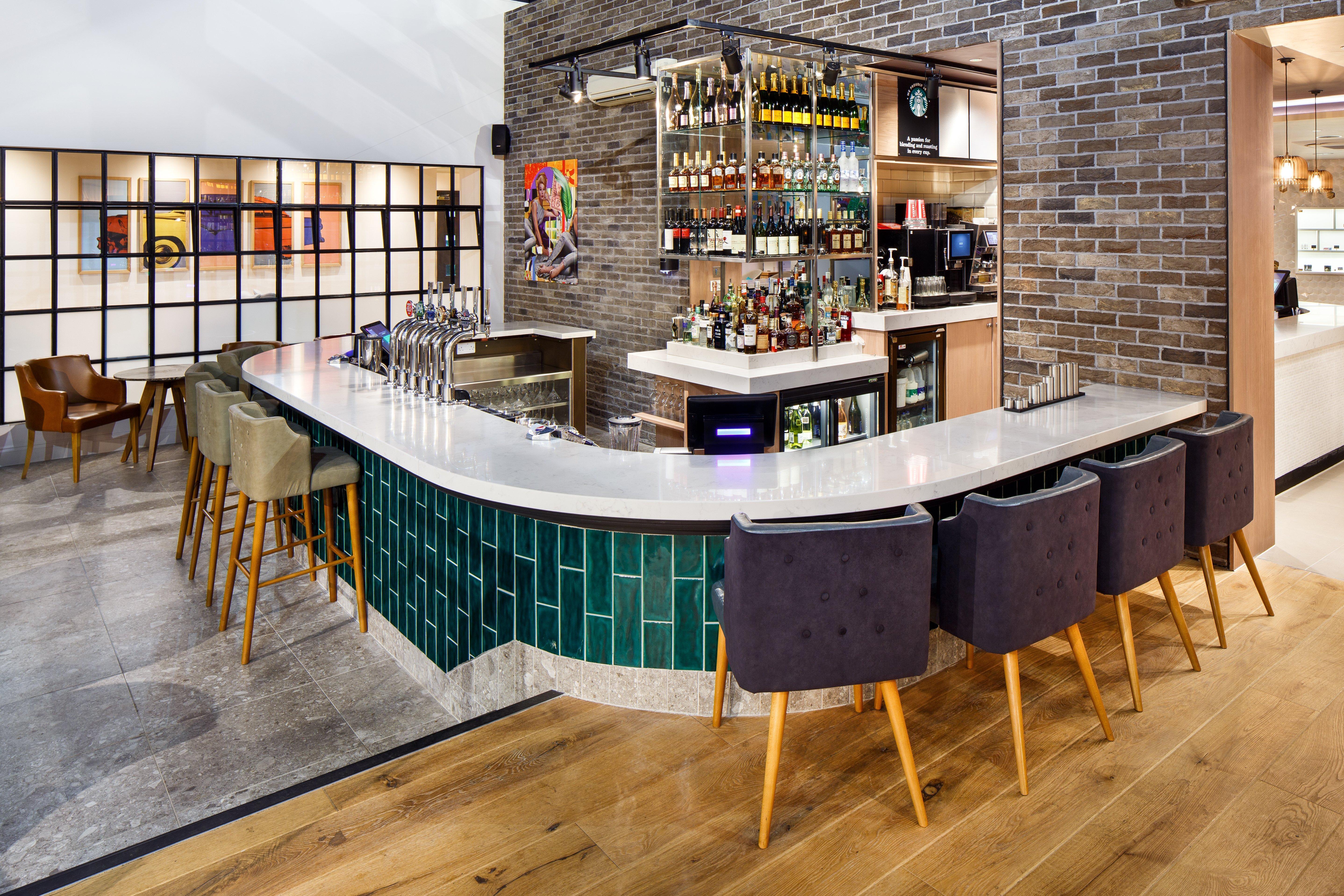 Holiday Inn Brentwood By Ihg Εξωτερικό φωτογραφία