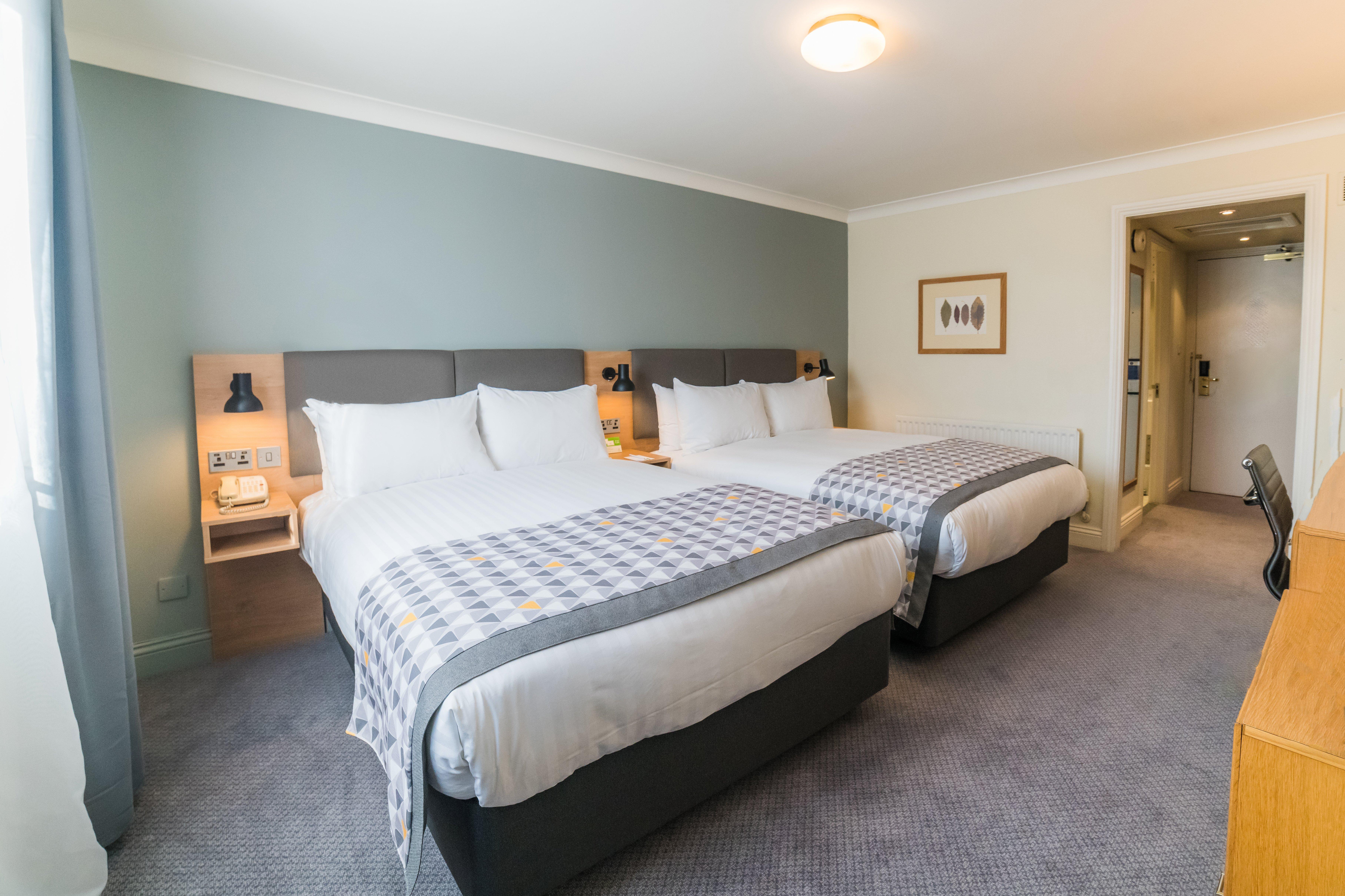 Holiday Inn Brentwood By Ihg Εξωτερικό φωτογραφία