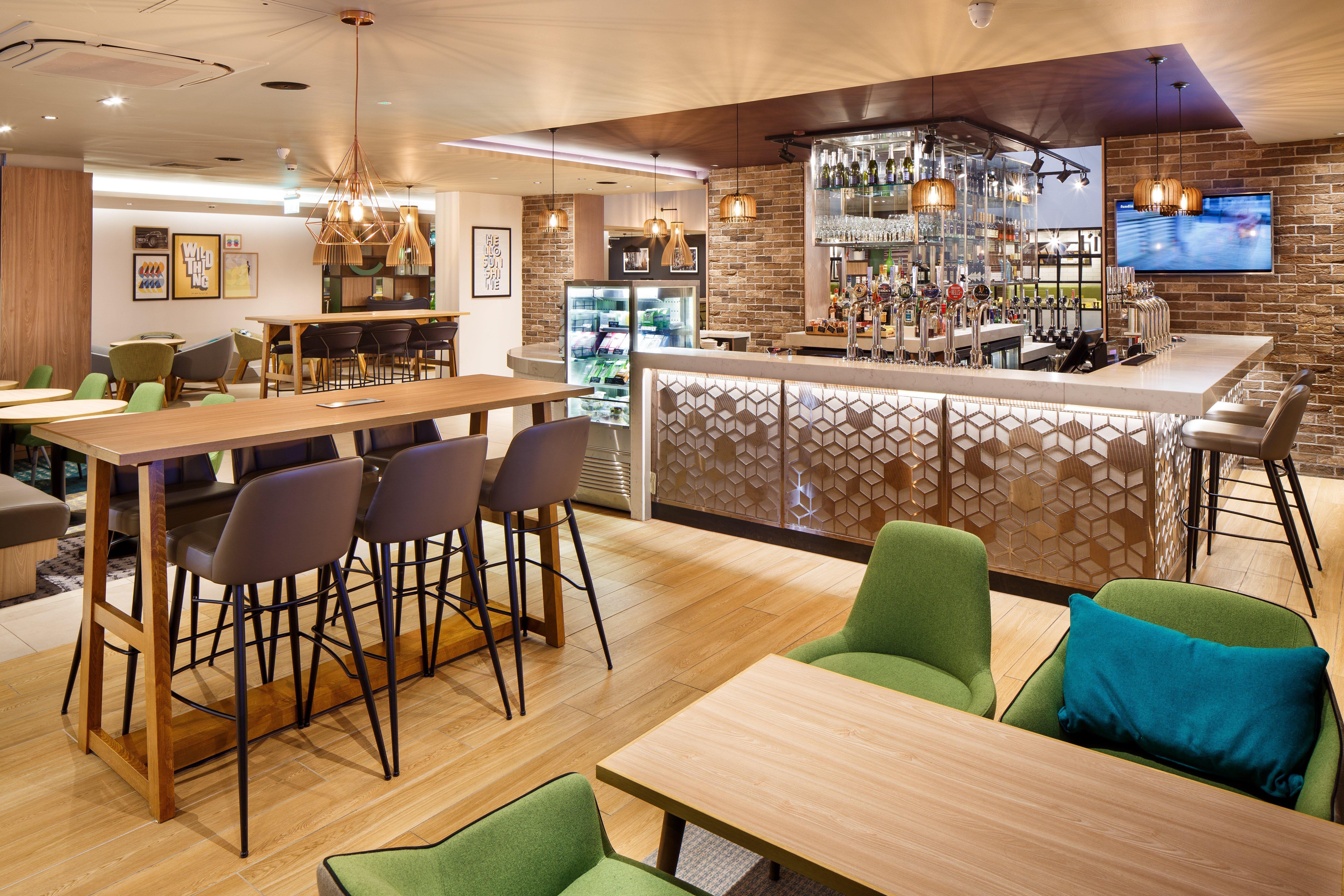 Holiday Inn Brentwood By Ihg Εξωτερικό φωτογραφία