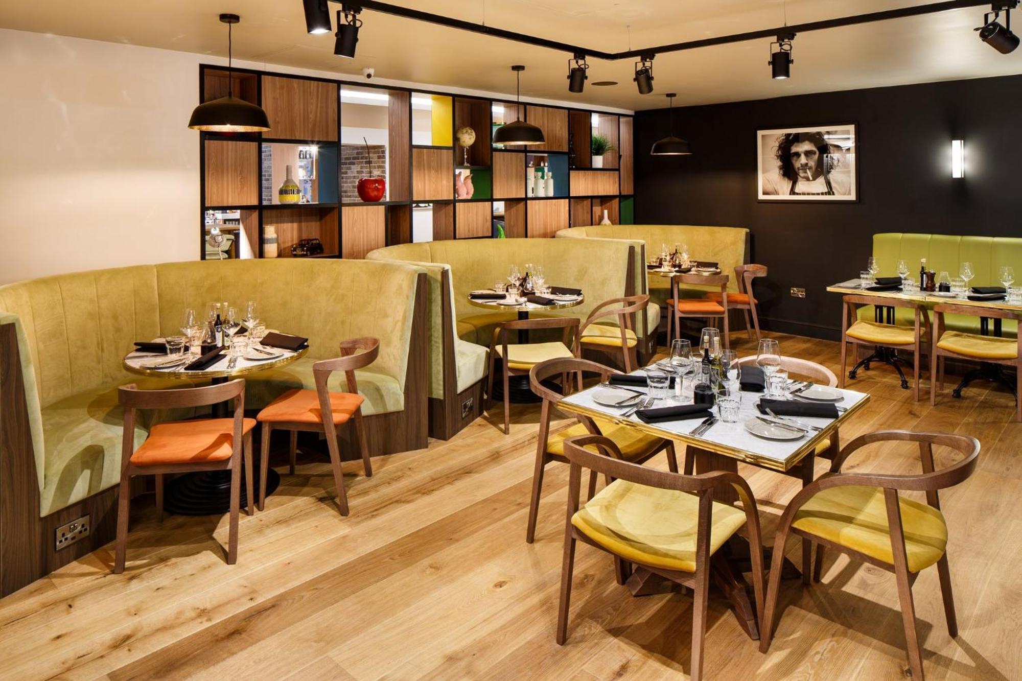 Holiday Inn Brentwood By Ihg Εξωτερικό φωτογραφία