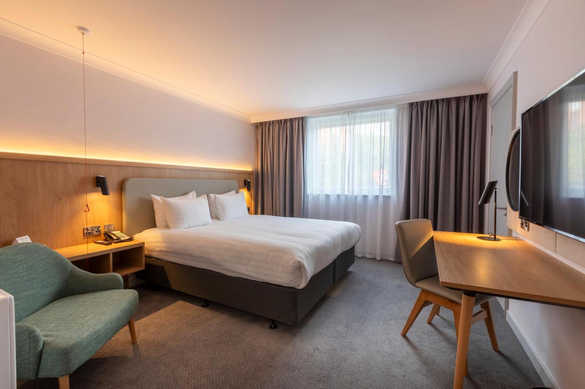 Holiday Inn Brentwood By Ihg Εξωτερικό φωτογραφία