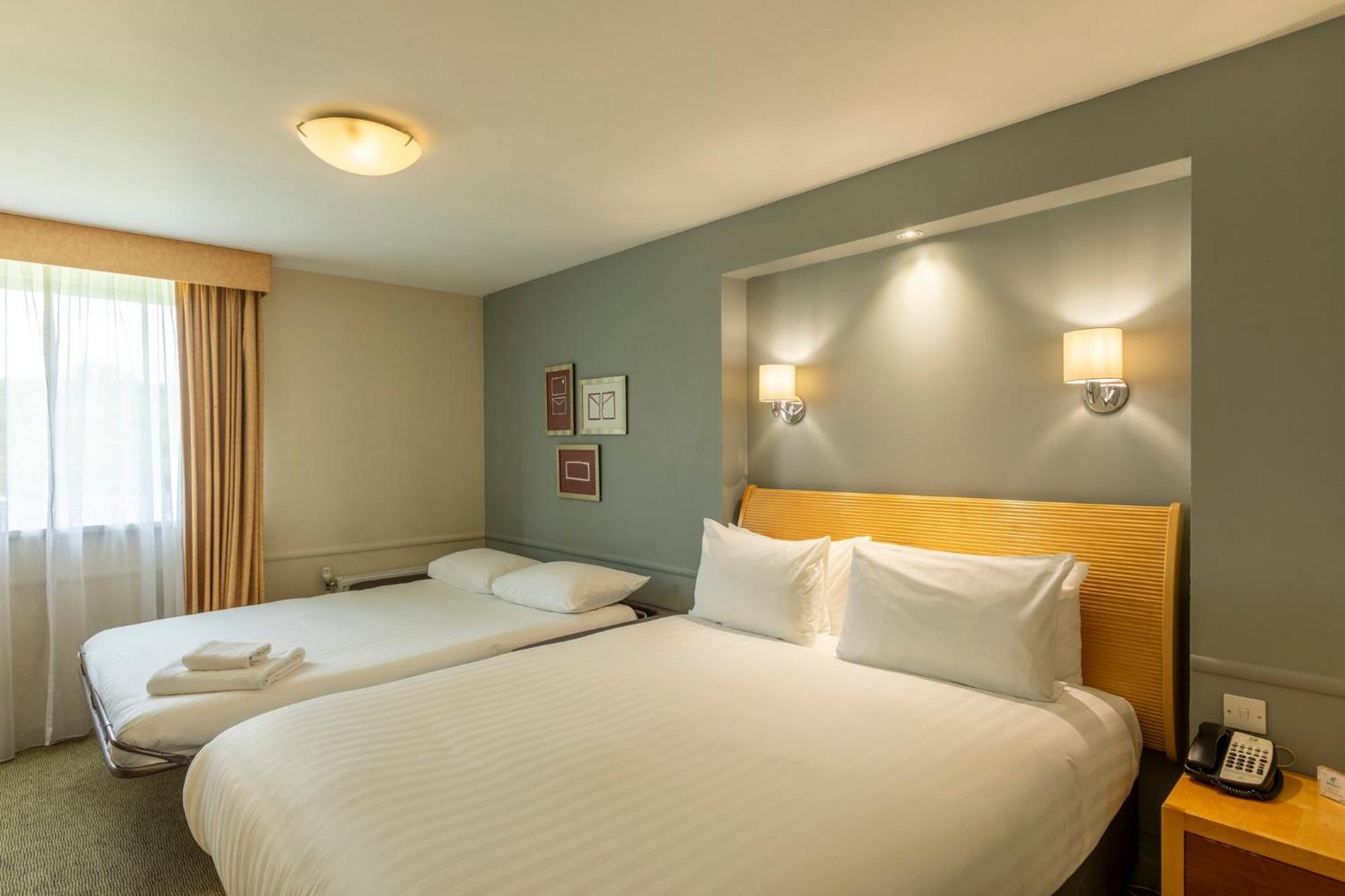 Holiday Inn Brentwood By Ihg Εξωτερικό φωτογραφία
