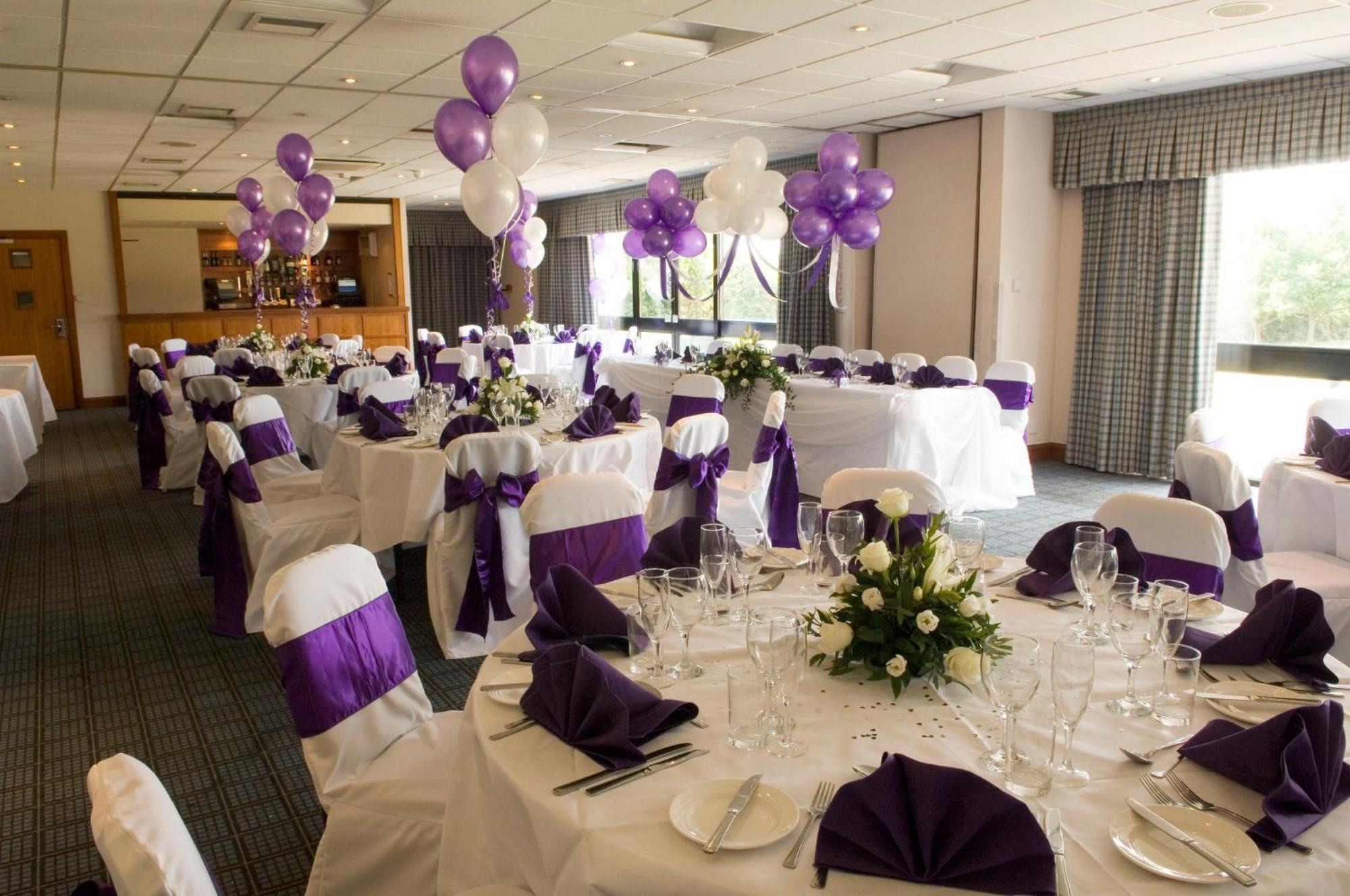 Holiday Inn Brentwood By Ihg Εξωτερικό φωτογραφία
